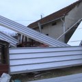 U Trešnjevici kod Arilja vetar odneo čitavu krovnu konstrukciju sa objekta