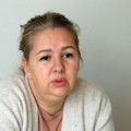 Samohranoj majci iz Begeča sa šestoro dece niko neće da izda kuću: “Zašto si izređala toliko dece kada nemaš gde da…