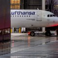 Lufthanza predviđa da će sutra do 90 odsto letova biti otkazano zbog štrajka
