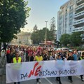 Treći narodni protest: Potpisivanje peticije sa zahtevom da deponija „Duboko“ bude zatvorena (VIDEO)