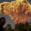Vulkan Kilauea na Havajima izbacio lavu u visinu od 300 metara