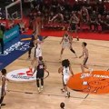 U NBA bio "hodajuća komedija", a sada izdominirao u drugoj ligi: Imao 32 poena i 15 skokova, a opet izgubio