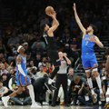 Bukerova trojka rastužila šampione - Dončić bez milosti protiv Memfisa VIDEO
