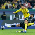 Grubi startovi, žuti kartoni i autogol: Al Nasr jedva do pobede
