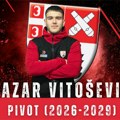 Talentovani pivot potpisao profesionalni ugovor sa RK Radnički