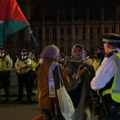 Još jedno masovno hapšenje u Londonu: Privedeno 212 pripadnika zabranjene Palestinske akcije