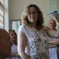 Okružnoj organizaciji slepih Leskovac donirani aparati za merenje pritiska i toplomeri sa govornom funkcijom