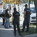 Детаљи пуцњаве у Земуну: Малу Цунер није препознао друга кроз шпијунку, па га упуцао у груди на прагу