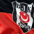 Čelnici Bešiktaša otpustili fudbalera jer ima profil na sajtu za upoznavanje