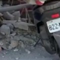 Prvi snimci snažnog zemljotresa koji je pogodio Tajvan! Zgrade srušene, decu spasavaju kroz prozor! Najjači u poslednjih 25…