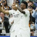 Real od 3:0 jedva do pobede (video)