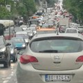 Kako smanjiti gužve u saobraćaju: Profesor Vujanić predlaže nova pravila za žutu traku