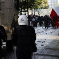 Поново сукоби демонстраната са полицијом у Тирани