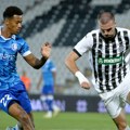 Partizan u susret meču sa Nišlijama: Rehabilitacija Nihada Mujakića i pola plate pred Radnički