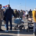 Studenti i građani Niša blokirali naplatnu rampu na auto-putu Niš-Beograd