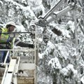 EDS: Smanjen broj korisnika bez električne energije, ekipe na terenu
