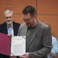 Stefanu Tićmiju dodeljena nagrada Politikinog zabavnika za roman „Tata kaže gambit“