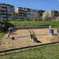 Kragujevac: Počelo sređivanje sportskog terena i dečijeg igrališta u MZ 21. oktobar