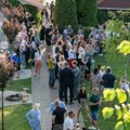 Uživanje uz dobru kapljicu i tamburaše : Minulog vikenda održan festival "Akva Dorija" u podnožju Petrovaradinske tvrđeve