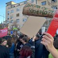 Studentski protest u Novom Sadu danas na turbo kružnom toku