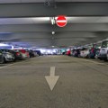 Uhapšen zbog krađe pet automobila: Vlasnici ostavljali ključeve u bravama