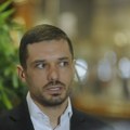 Zaposleni u PIO Fondu prijavili Relju Ognjenovića za uništavanje dokumentacije, došla policija VIDEO