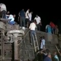 Smrt na pruzi: U sudaru vozova u Indiji poginulo najmanje 30 putnika