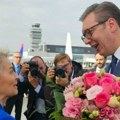 "Očekuju nas celodnevni razgovori": Vučić dočekao Ursulu fon der Lajen na aerodromu (foto)