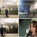 Najverniji fanovi Breskvice stigli ispred RTS! Drama u centru Beograda, kreće haos: Srušili ste "Gnezdo orlovo"