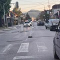 Ostavili raskopanu raskrsnicu (FOTO)