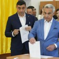Rumunija bira predsednika, favorit - naslednik Đorđeskua