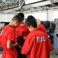 Auto-servisima nedostaje stručni kadar Auto-mehaničarski posao dobro plaćen, a zaposlenje nakon škole gotovo zagarantovano