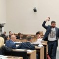 Počela sednica Skupštine Beograda: Savo Manojlović predložio raspravu o Generalštabu
