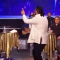 Ovaj pevač ima samo tri razreda osnovne škole! Šok priznanje popularnog folkera, ima osmoro dece, zavidnu karijeru i pun je…