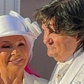 Zorica i Kemiš uveli pravilo na svadbi Evo šta su svi gosti morali da urade pre ulaska u dvorište! (video)