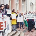 „Ne lomite nam bagrenje“: Studenti najavili protest zbog ukidanja tri departmana niškog Filozofskog da bi se formirao Fakultet…