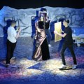Pozorišni program Mikser Festivala: Dve nove predstave 7. juna u Novom Pazaru “Tražim pomilovanje” i “U potrazi za domom”…