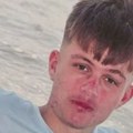 Tinejdžer (16) ubio vršnjaka zbog duga od 23 evra za kanabis: Prišao mu s leđa na stanici i dva puta mu zario nož od 19…