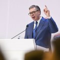 Vučić u Novom Sadu: Očekuju nas veliki pritisci i problemi, potrebna snažna država i jedna politika