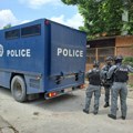 Muškarac uhapšen u Kosovskoj Mitrovici nakon što je policijskim službenicima ponudio mito