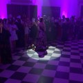 Performans posvećen Mariji Kalas na humanitarnoj večeri u Belom dvoru