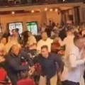 Haos! Pojavio se snimak masovne tuče nakon nastupa Ace Lukasa: 80 osoba se puca pesnicama, povređen policajac