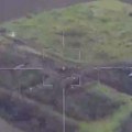 Ruski dronovi-kamikaze spaljuju zapadnu tehniku: Objavljen snimak uništavanja nemačkih tenkova /video/