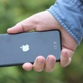 Najjeftiniji iPhone uskoro sa veštačkom inteligencijom: Da li je ovo kraj za skuplje modele?