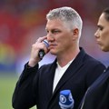 Konačno oči u oči! Bastijan i trudna Ester uhvaćeni prvi put nakon skandala! Švajnštajger i voditeljka zajedno na…