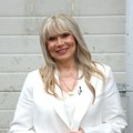 JUŽNI VETAR PIŠE ISTORIJU: Prvi koncert rasprodat, otvoren DRUGI: Suzana Jovanović se vraća na scenu posle 27 godina
