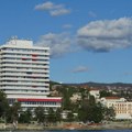 Hotel koji je trebalo da pokaže kako izgleda jugoslovenski luksuz puni 60 godina, a i dalje izaziva čuđenje: Evo u kakvom je…