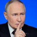 Тигар зауставио Путинов аутомобил у шуми код Владивостока: Ево како је реаговао председник Русије
