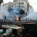 Ministar policije Francuske ponudio ostavku usred masovnih protesta i nereda: Makron ga odbio