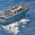 На броду који је потонуо код Пелопонеза било 100 деце, настављена потрага за несталим мигрантима
